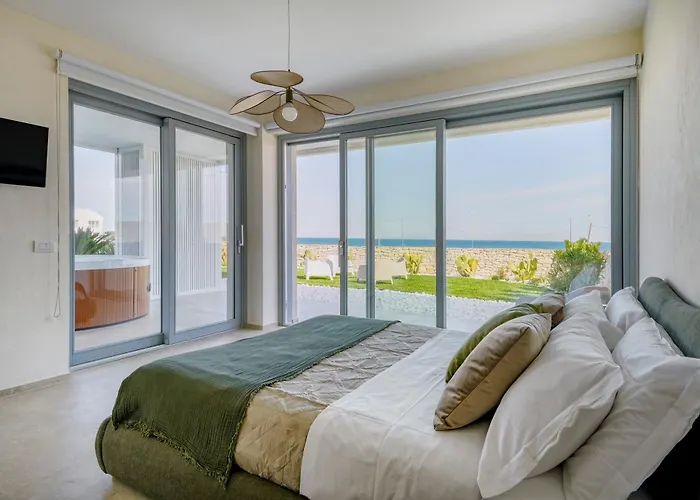 Villa Fronte Mare Bari